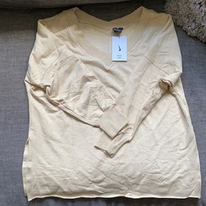 NWT Nike Yoga pull over bench sweatshirt NWT